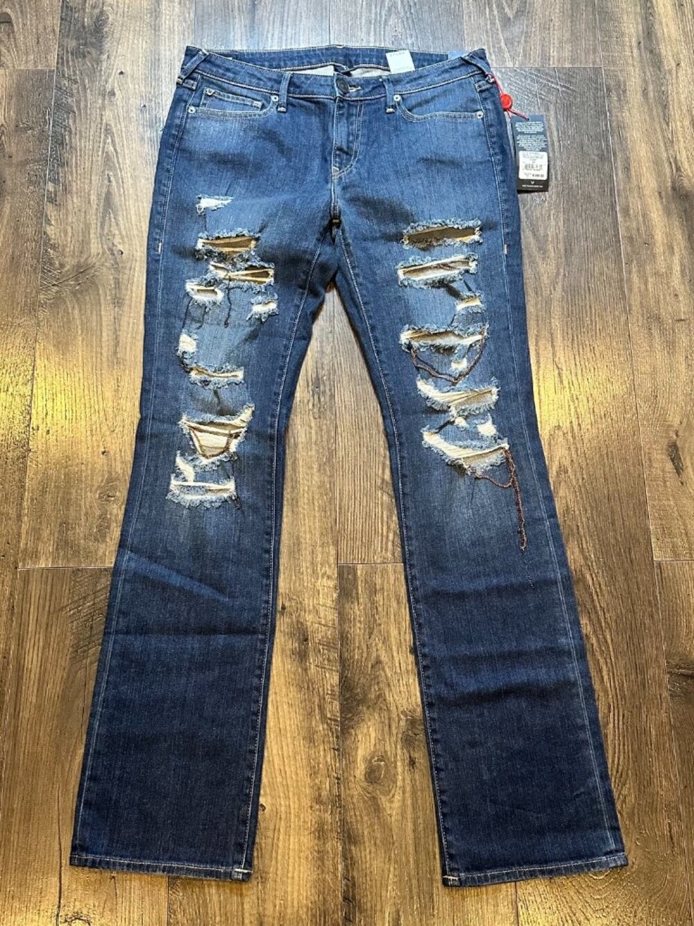 True Religion Jeans Womens 26 Billie Distressed Chain Detail Straight Denim NWT